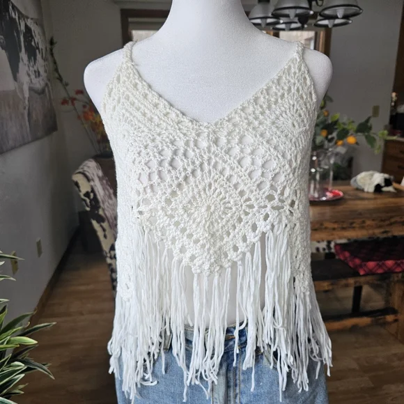 White Festival Boho Open Crochet Sleeveless Tie Back Top Size S - Picture 4 of 7